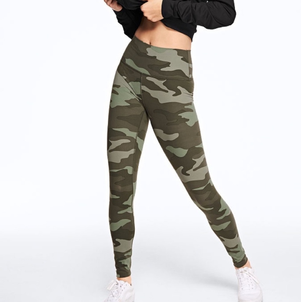 ISO pink camo ultimate leggings